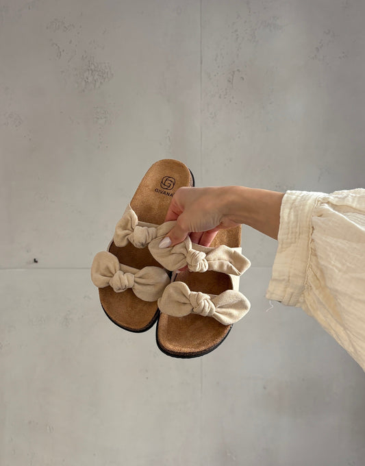 RIVIERA BOW SLIDES